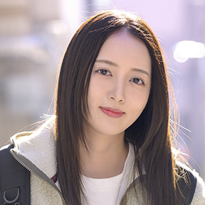 平岡里枝子(Rieko Hiraoka)个人资料照片